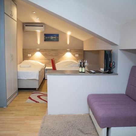 Hotel Dijana Pirot Luaran gambar
