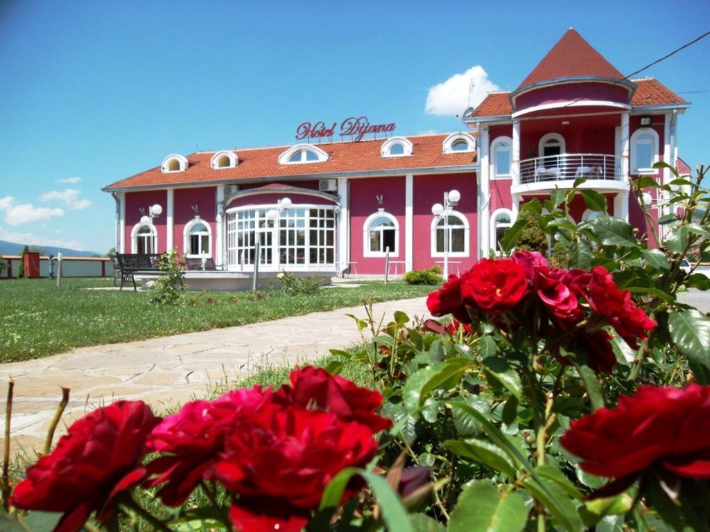 Hotel Dijana Pirot Luaran gambar