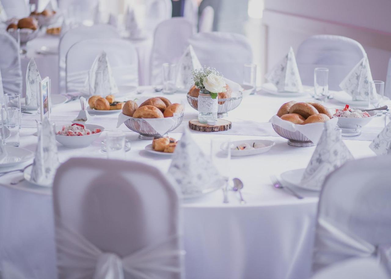 Hotel Dijana Pirot Luaran gambar